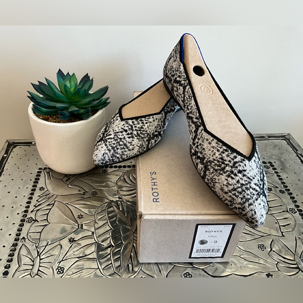 NIB Rothy's The Point Flats in Python, Size 9 - Picture 2 of 7